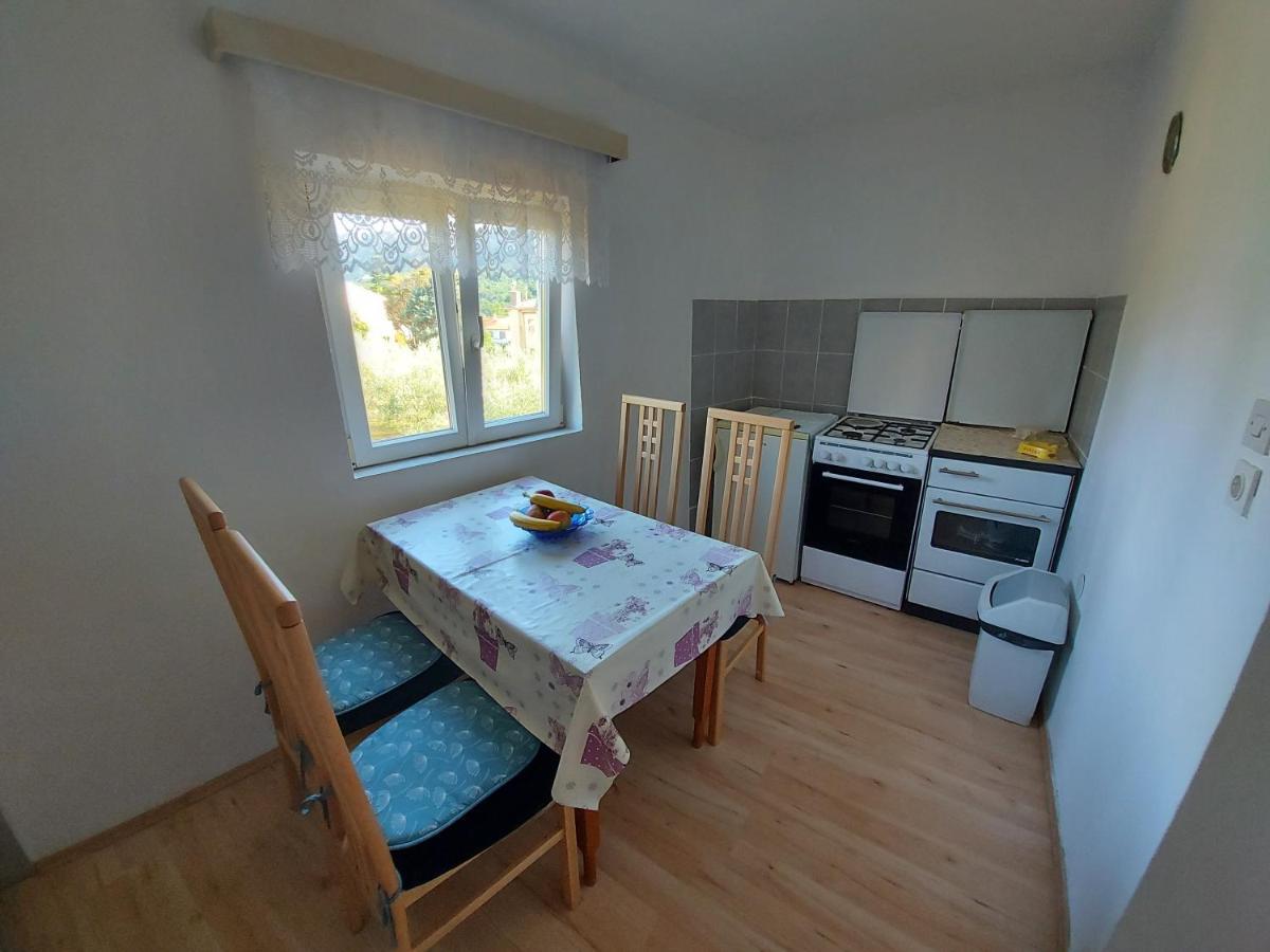 Apartment Dora Draga Bašćanska Exteriér fotografie